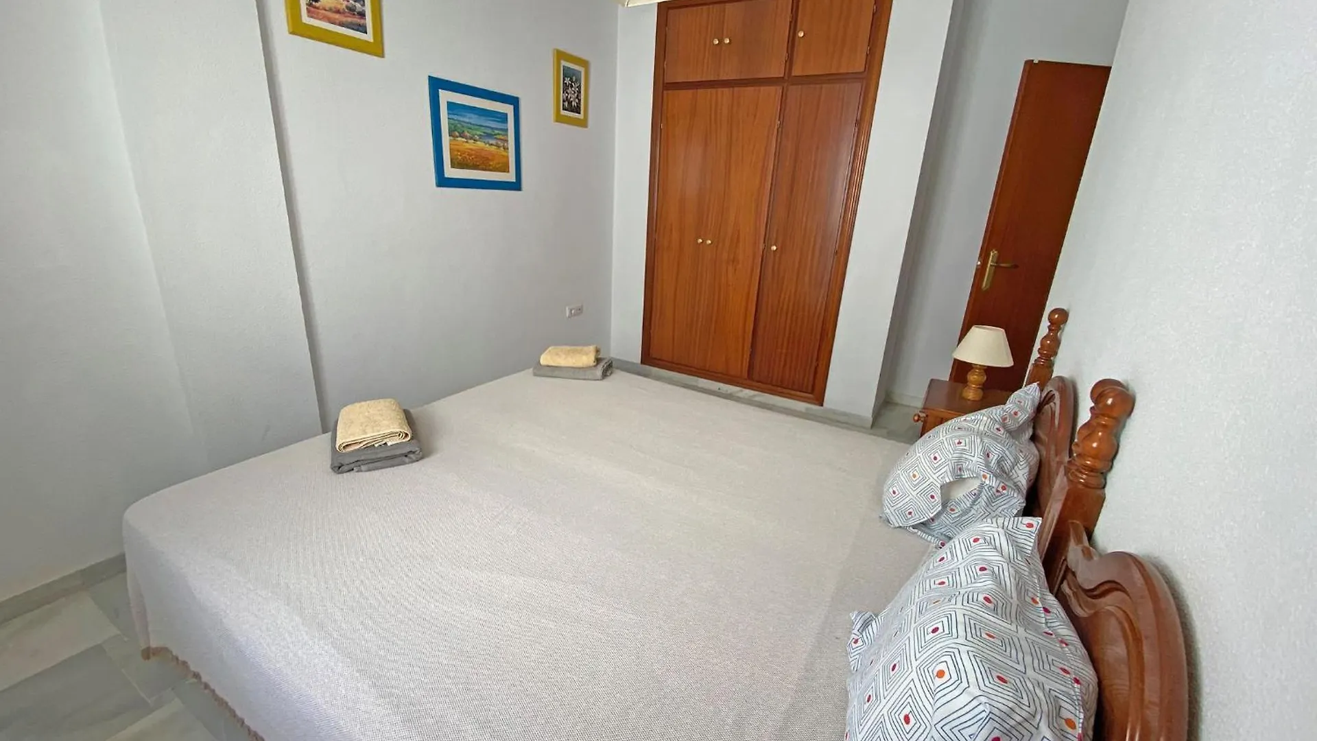 Holiday home Huerta Enmedio 15 Terraced House In Tranquil Location In Conil Center Sleeps 4 Villa Conil De La Frontera Spain